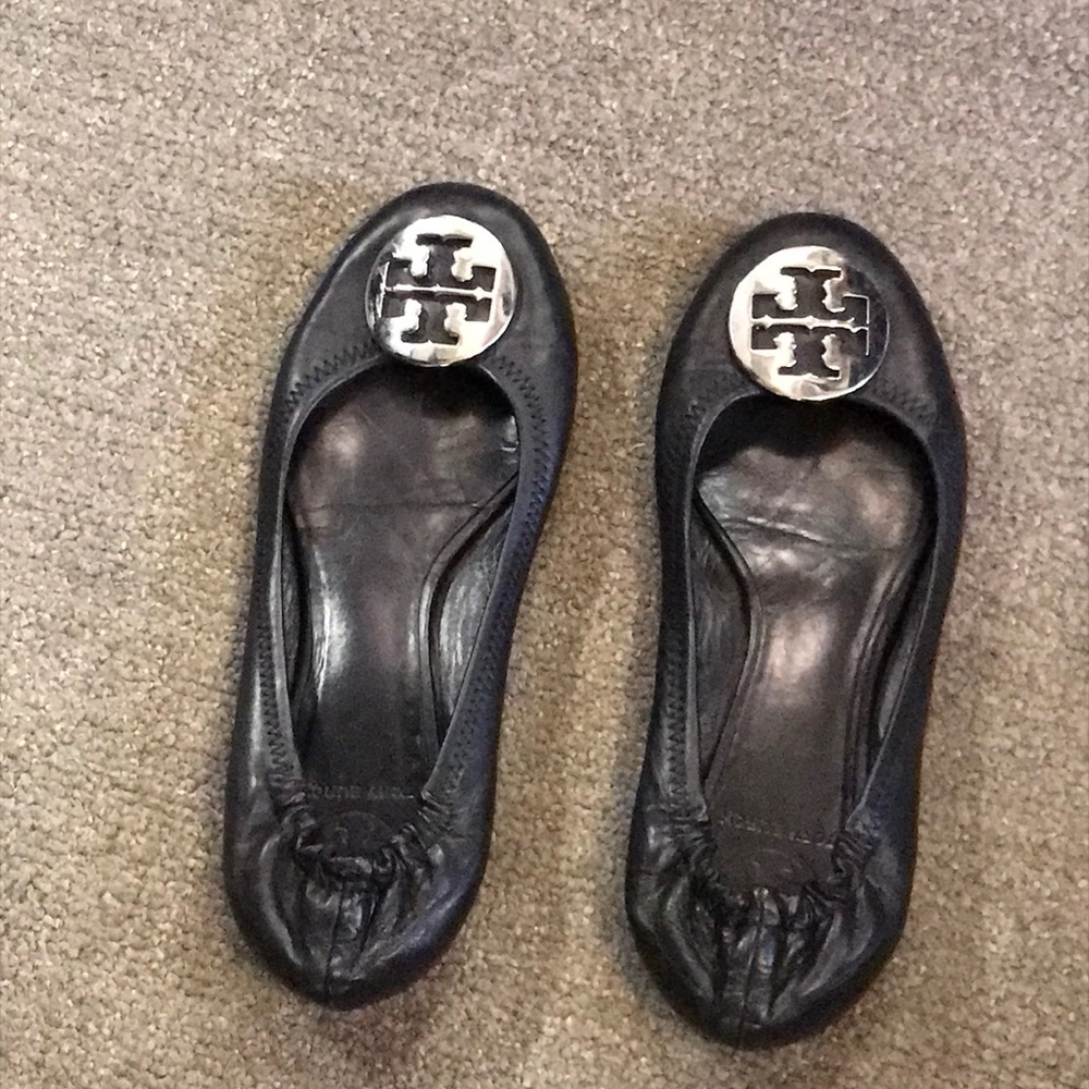 Tory Burch black leather flats size 8
